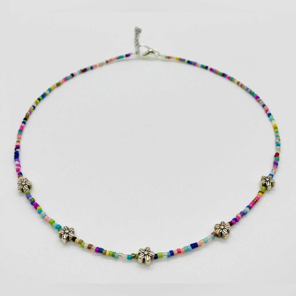 Multi-Color/Silver Flower Beaded Choker Necklace Boho Summer Preppy Coastal - Picture 2 of 6